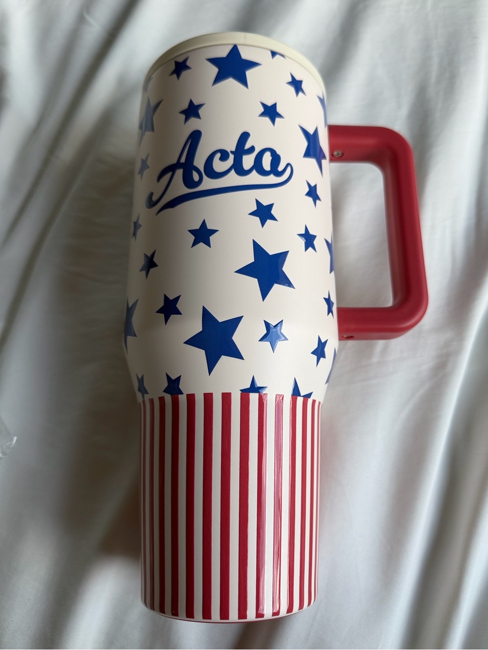 Acta Hydrojug Americana Traveler